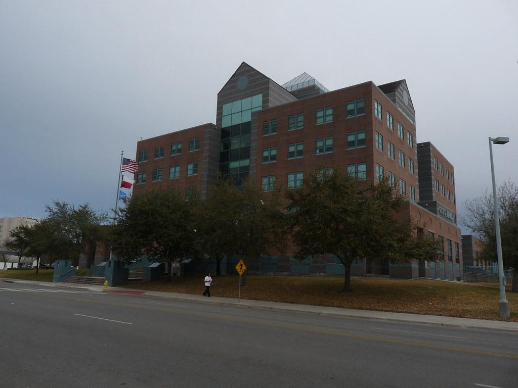 Corpus Christi Renters Grapple With 30% Rule as One-Bedroom Costs Spike