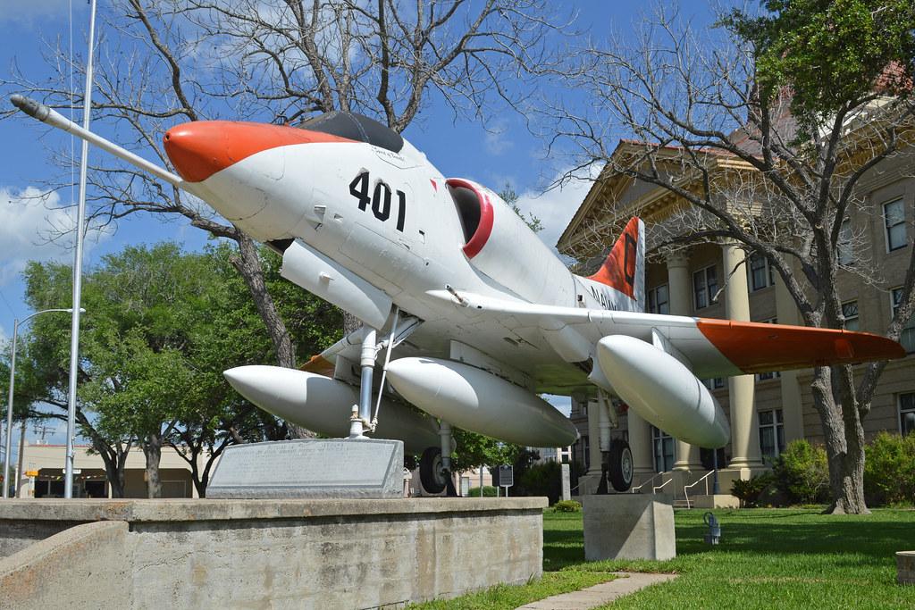 Corpus Christi Residents Flock to Bayfront Boot Camps This Summer